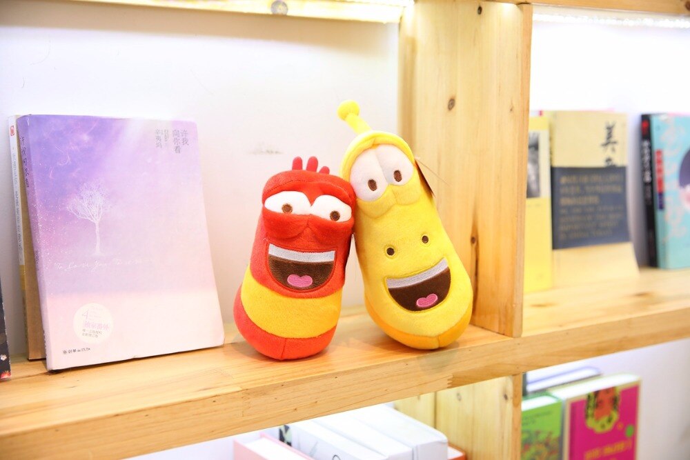 15/18cm Lovely Korean Anime Fun Insect Slug Creative Larva Plush Toys Cute Stuffed Worm Dolls For Children Birthday Gift Hobbies